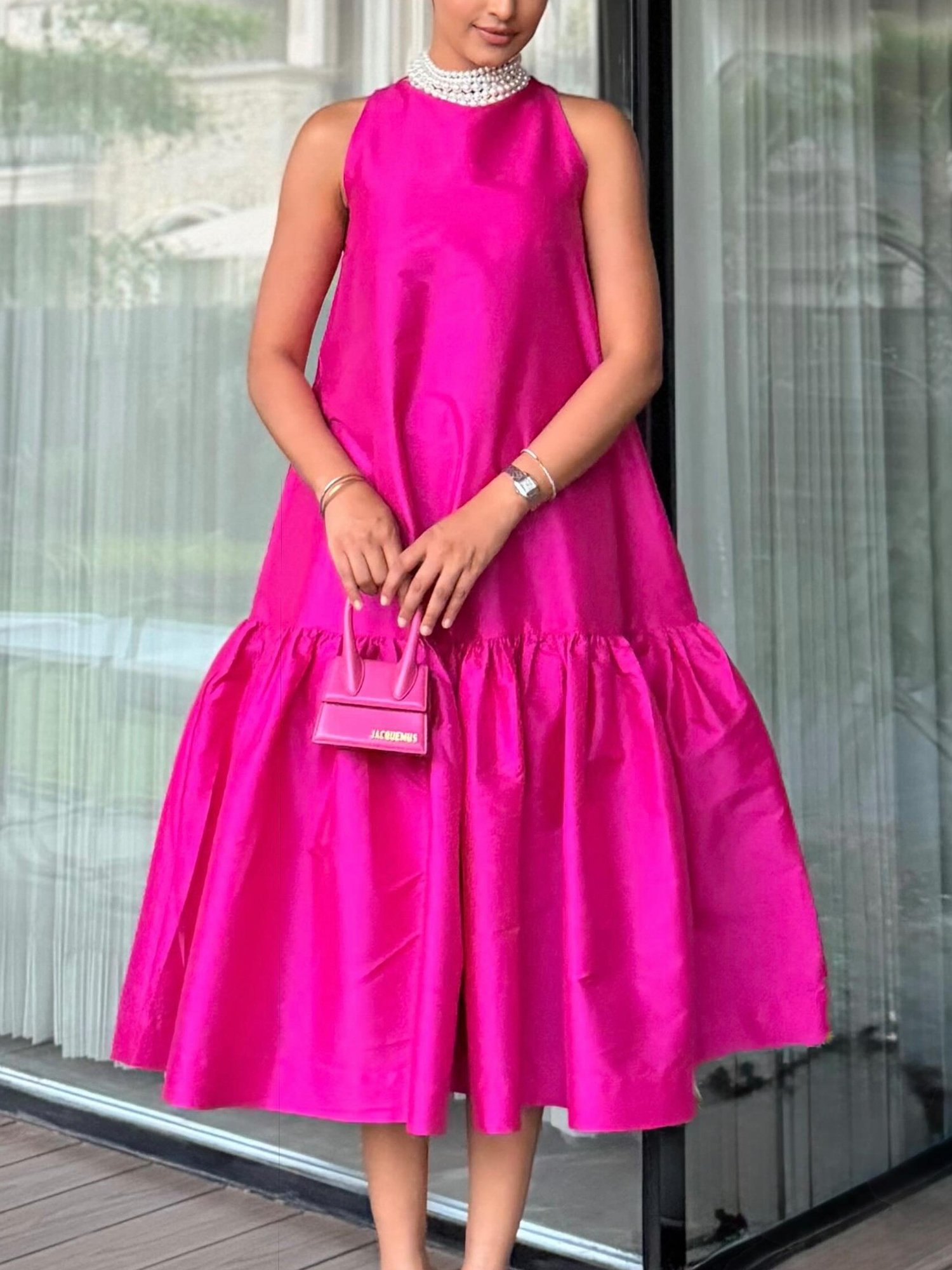 Elegant Plain Ruched Crew Neck Midi Dress No With Pearl Chocker