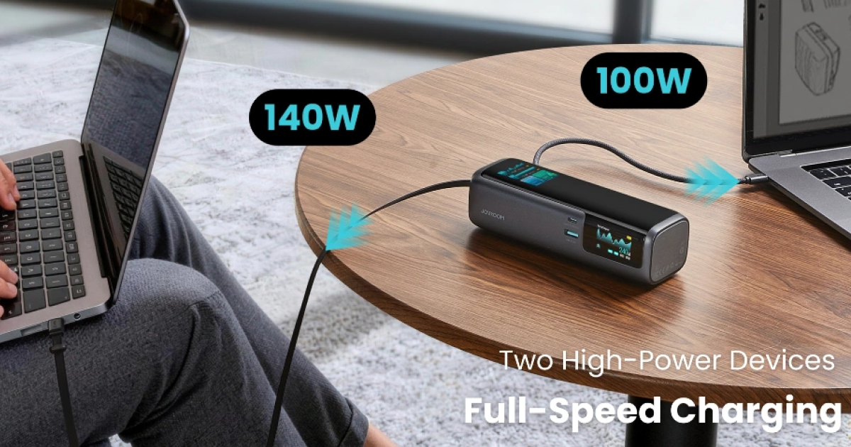 JOYROOM PODIX PR70: 240W Dual TFT Displays Power Bank