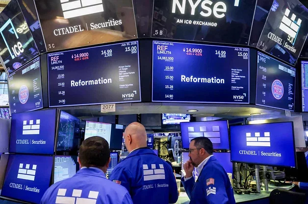 Nasdaq Tumbles After Two Days of Record Highs as Treasury Yields Jump