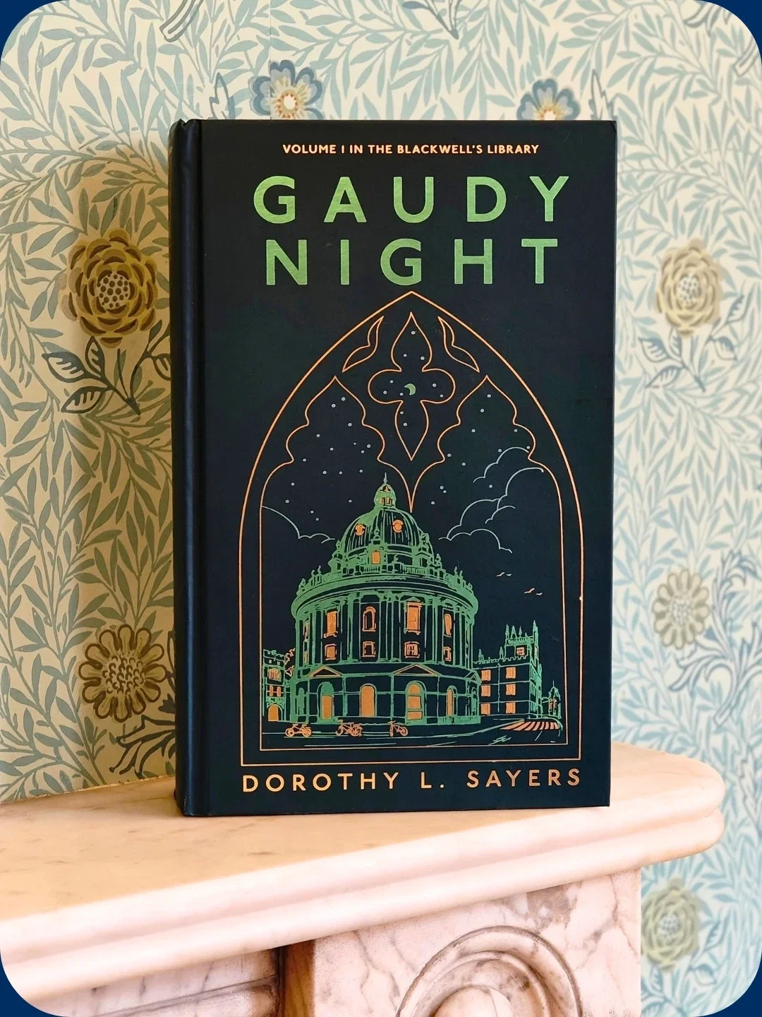 Book: Gaudy Night by by Dorothy L Sayers - Exclusive Blackwell's Edition 