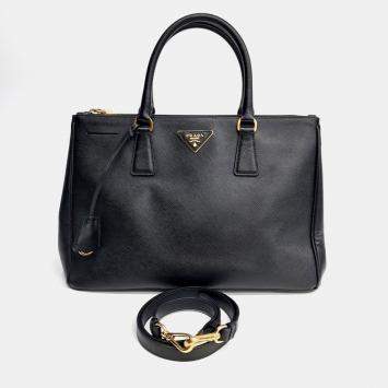 Galleria Small Black Saffiano 