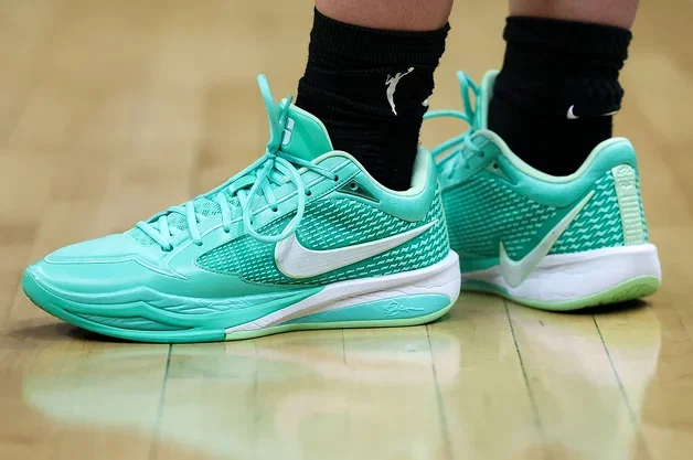 'Risks Are Rising' for Nike and It's Time to Sell the Stock, Says Bank of America