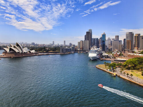 Last-Minute Cruises