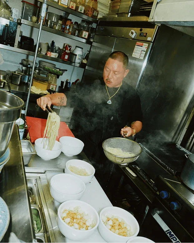 EDDIE HUANG