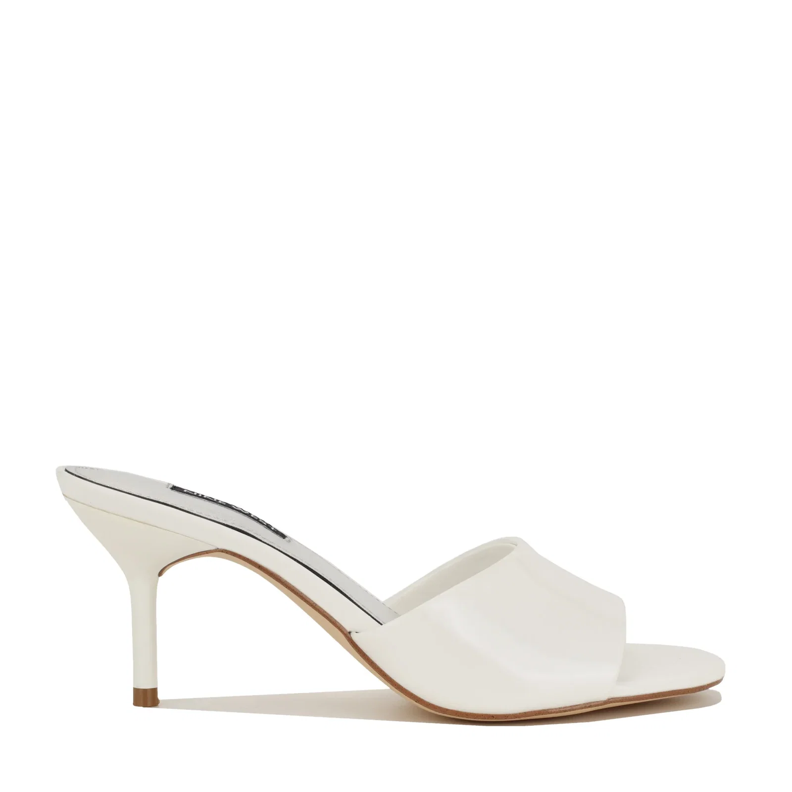 Image of Evelya Mule Sandals